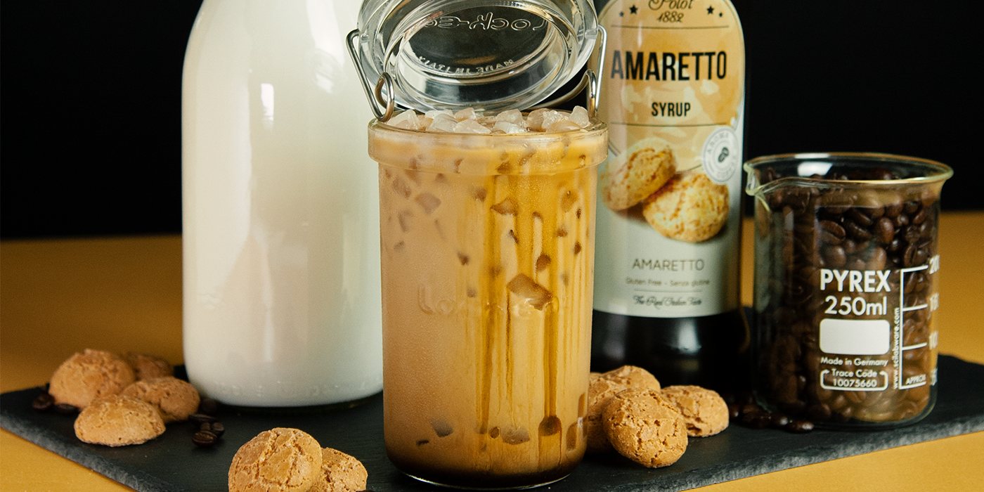 Polot 1882 Amaretto Sirup im Eiskaffee