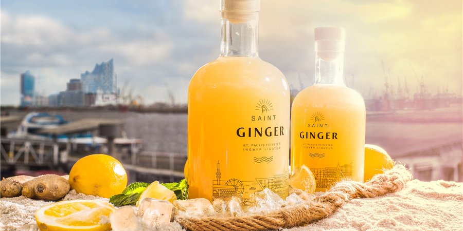 Saint Ginger Ingwerlikör vor der Hamburger Elbkulisse
