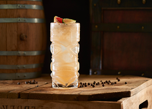 Navy Grog mit Grapefruit und Limette